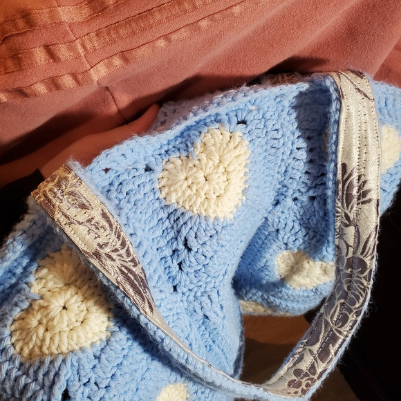 Handmade Crochet Pale Blue Heart Tote Bag - Picture 3 of 6
